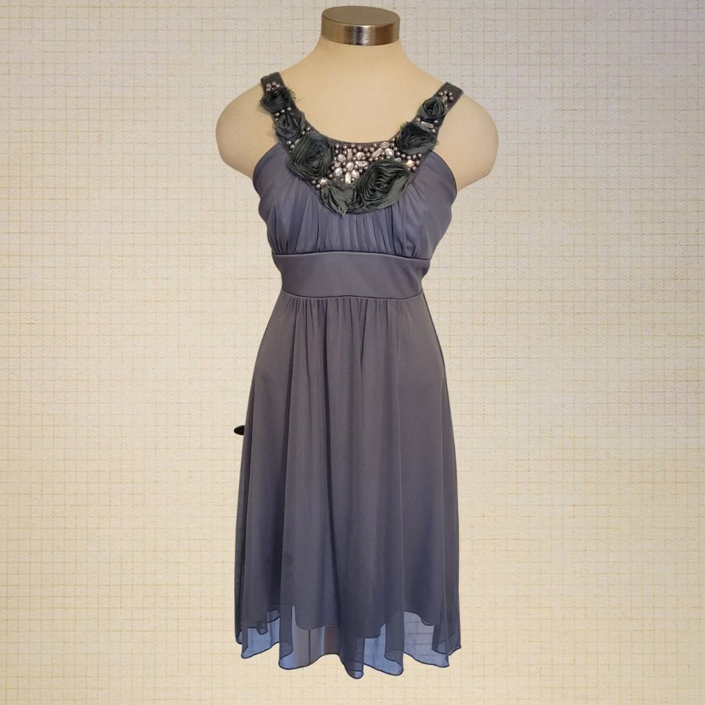 Beaded Neckline Chiffon Prom Dress Ruby Rox Size Small Waist Tie 36”